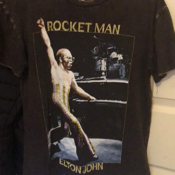 Elton John Rocketman T-shirt - Picture 2 of 3